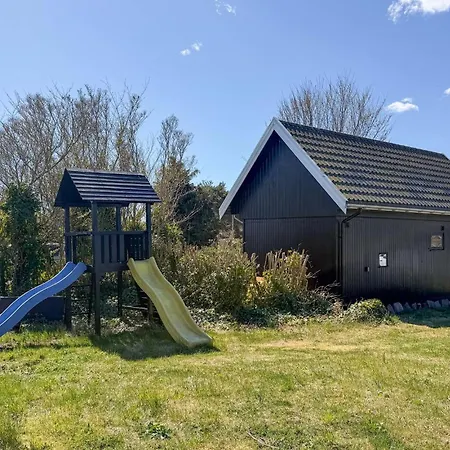 Gorgeous In With Wifi Holiday home